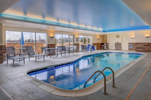 Fairfield Inn & Suites by Marriott St. Louis Westport - image 30