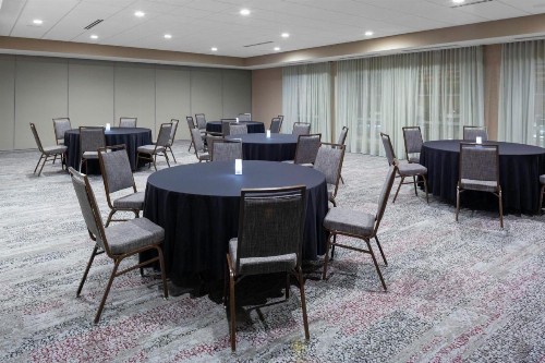 Courtyard by Marriott St. Louis West County - image 12