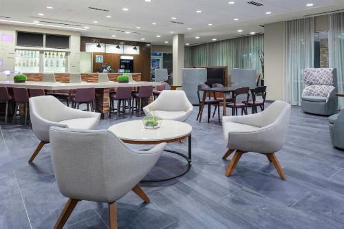 Courtyard by Marriott St. Louis West County - image 8