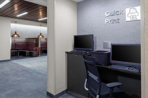 Courtyard by Marriott St. Louis West County - image 9