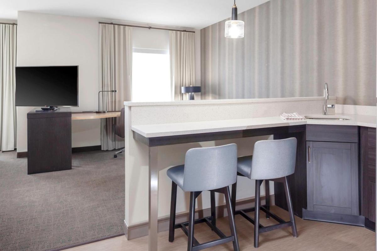 Residence Inn by Marriott St. Louis West County - image 4