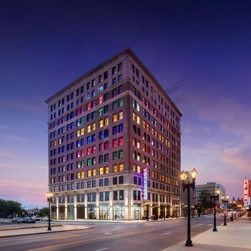 Angad Arts Hotel St Louis