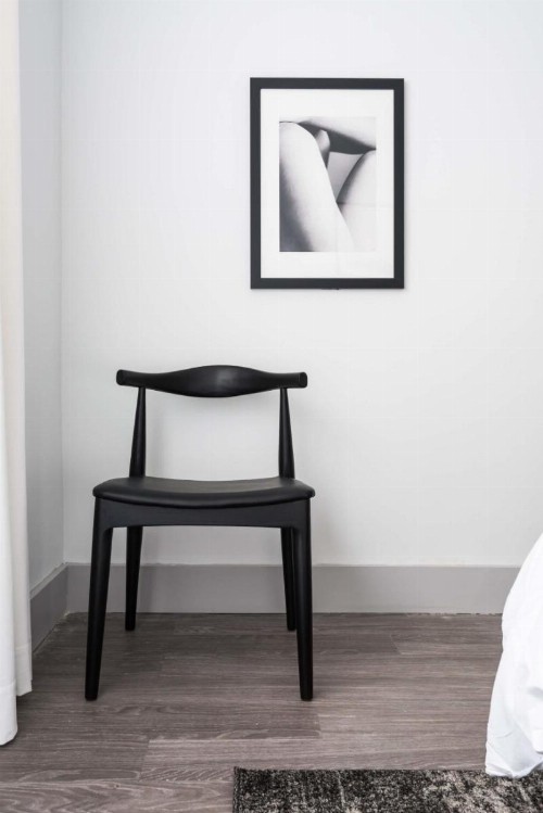 Modern CWE 1BR near BJC by Zencity - image 9