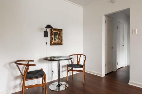 Warm CWE 1BR near BJC by Zencity - image 7