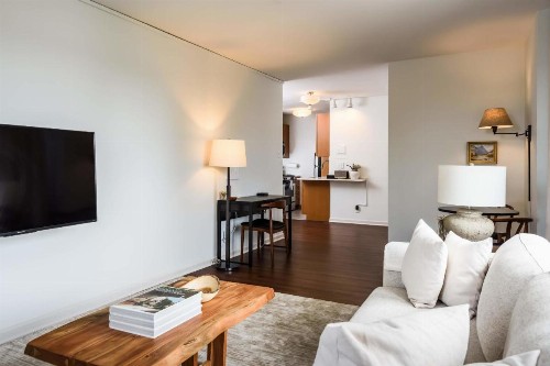 Warm CWE 1BR with Forest View by Zencity - image 5