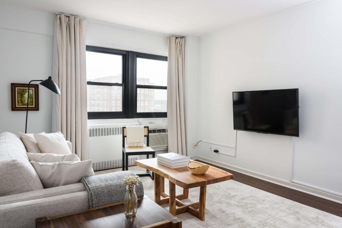 Warm CWE 1BR near BJC by Zencity - image 4