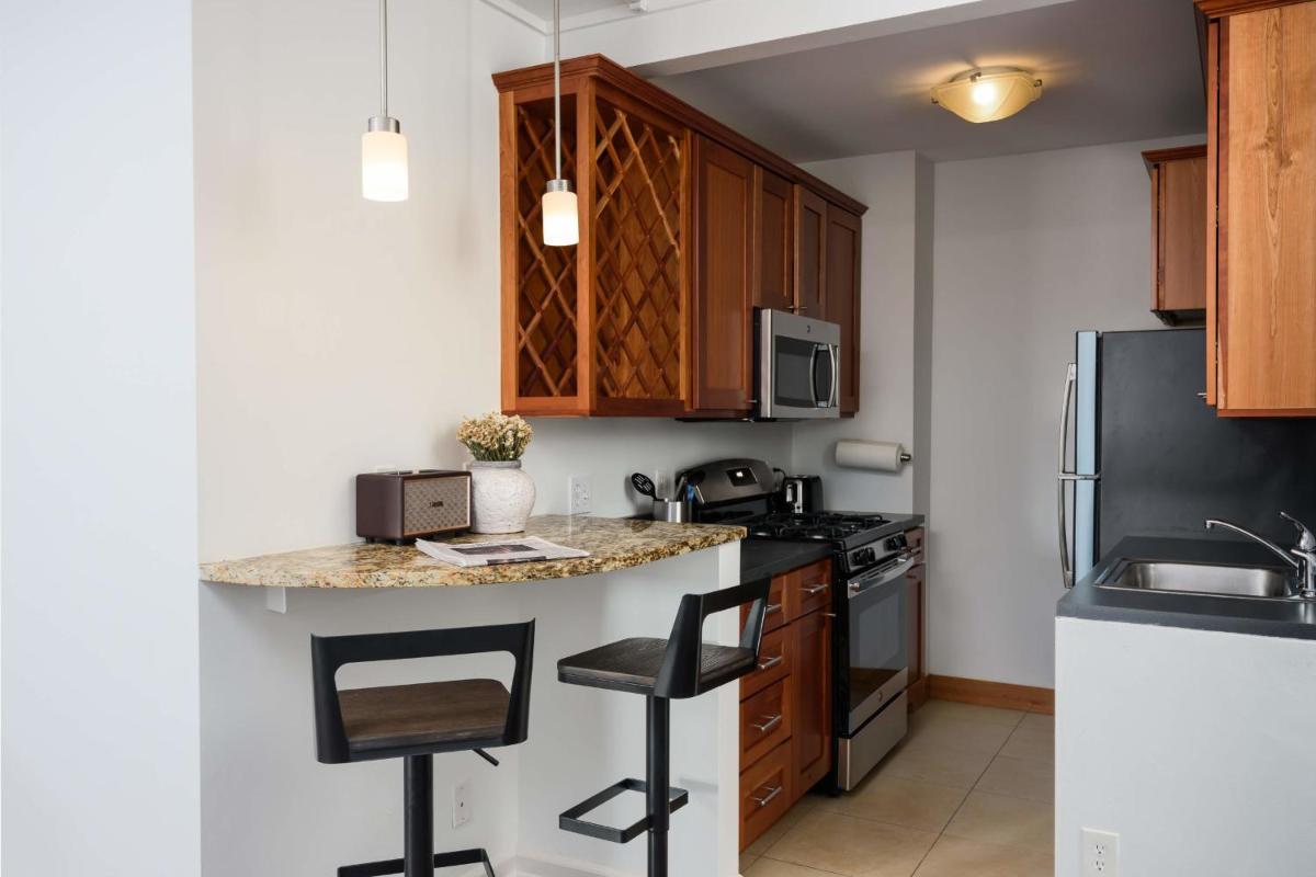 Warm CWE 1BR near BJC by Zencity - image 6