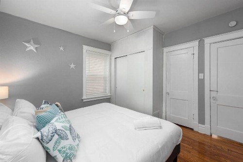 Central Garden District Getaway - image 5