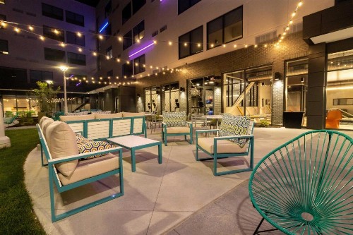 Aloft St. Louis Cortex - image 15