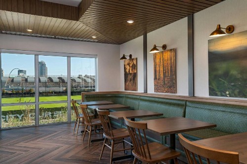Fairfield Inn & Suites by Marriott St. Louis Downtown - image 34