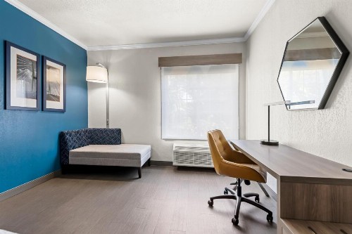 Holiday Inn Express Saint Simons Island an IHG Hotel - image 10