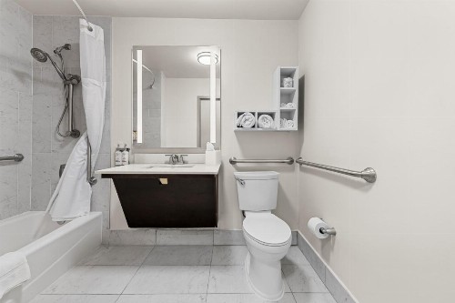 Holiday Inn Express Saint Simons Island an IHG Hotel - image 13