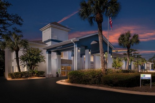 Holiday Inn Express Saint Simons Island an IHG Hotel - image 36