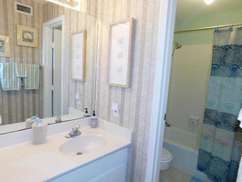 Ocean Walk Resort 1BR MGR American Dream - image 1