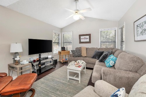 Harbour Oaks 606 - image 1