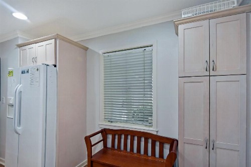 The Pink House - image 10