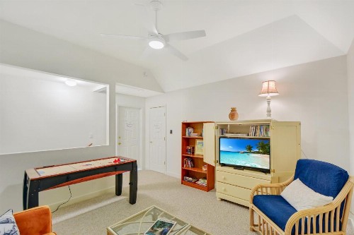 Beach House - image 26