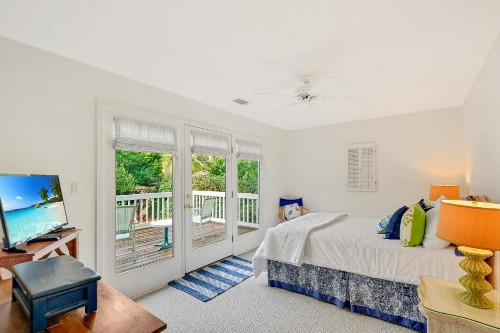 Beach House - image 3