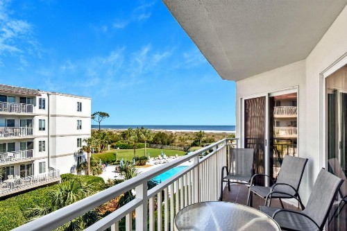 Beach Club # 327 - image 25