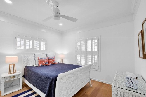 East Beach- Upscale yet comfortable with private pool - image 13