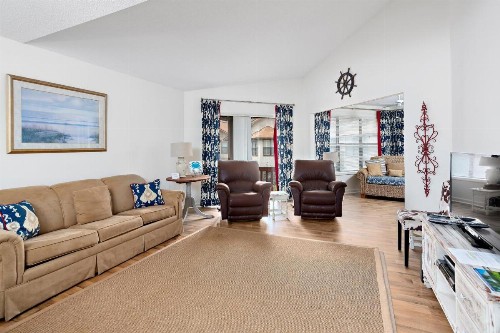 Harbour Oaks 418 - image 2