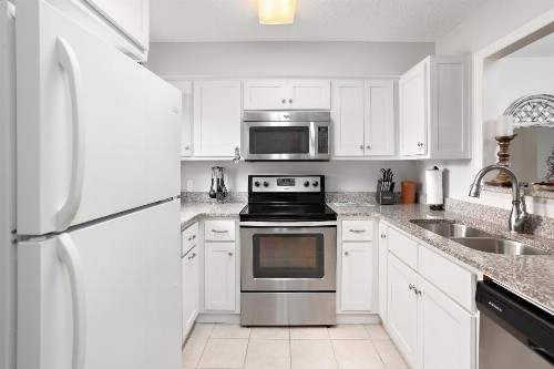 Harbour Oaks 418 - image 4