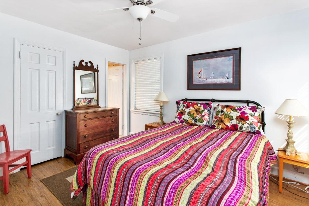 East Beach Folly - image 7