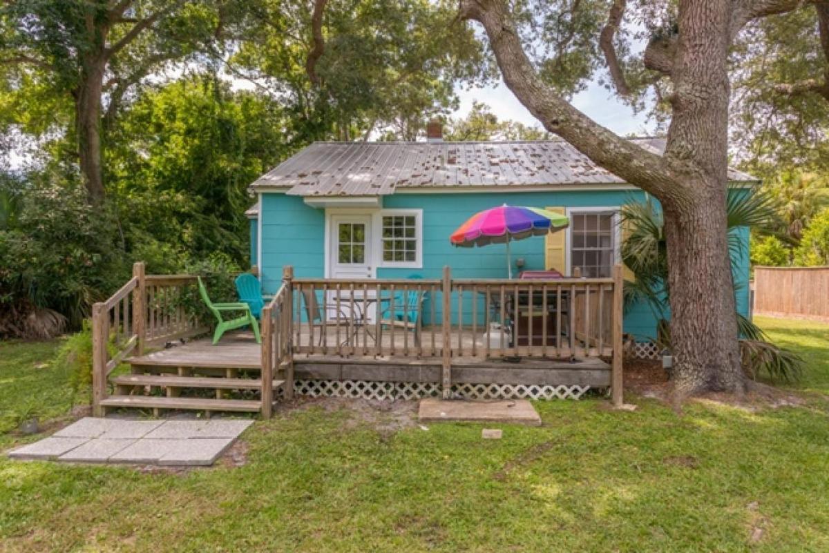 Sammy's Cottage - image 2