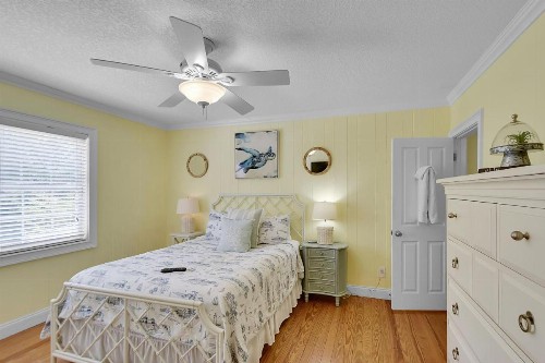 Belle Cottage - image 22