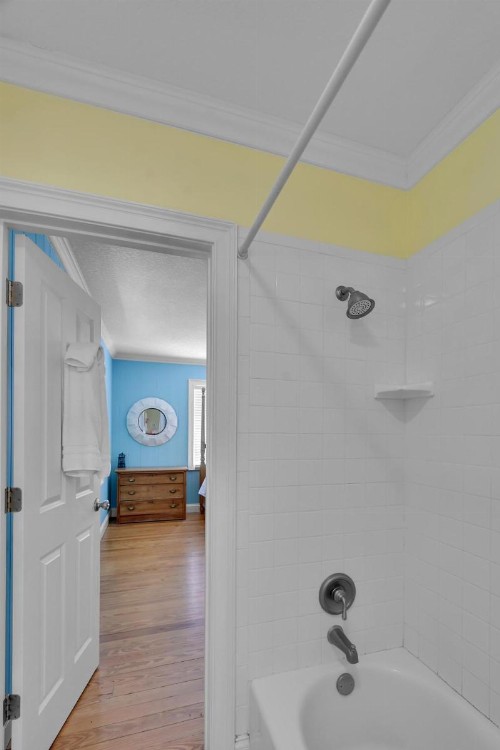 Belle Cottage - image 34