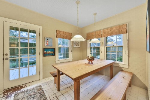 Mosley Cottage - image 7