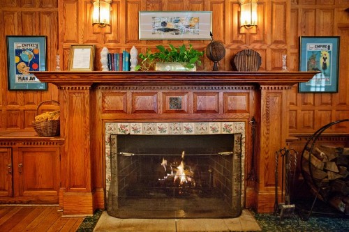 Hawthorne Hotel - image 13