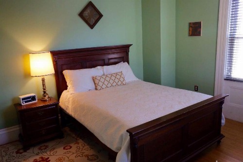 Stepping Stone Inn - image 25