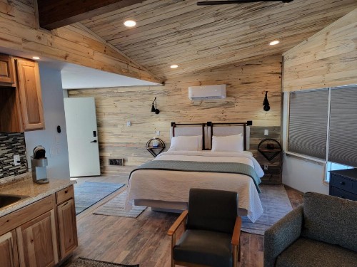 Silver Ridge Lodge - image 31