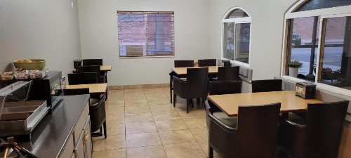 Quality Inn & Suites Salina National Forest Area - image 13