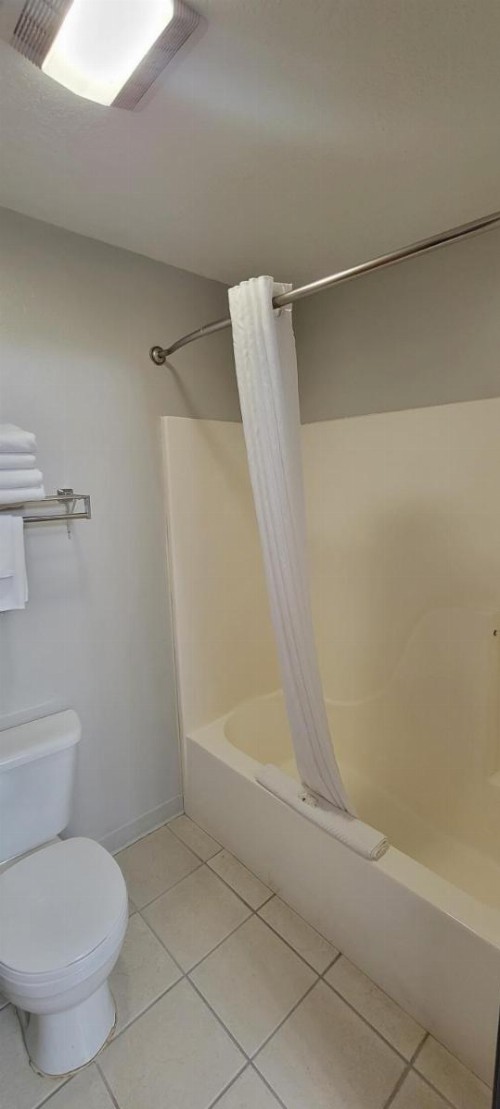 Quality Inn & Suites Salina National Forest Area - image 22