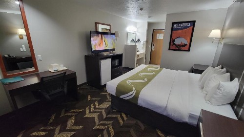 Quality Inn & Suites Salina National Forest Area - image 24