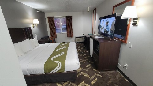 Quality Inn & Suites Salina National Forest Area - image 27