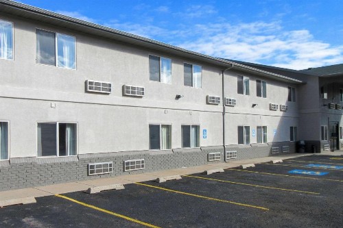 Quality Inn & Suites Salina National Forest Area - image 4