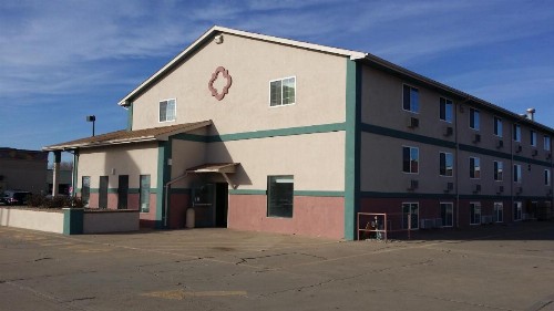Value Inn & Suites Salina - image 13