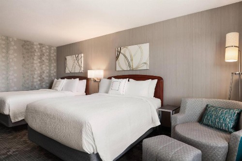 Courtyard By Marriott Salinas Monterey - image 14