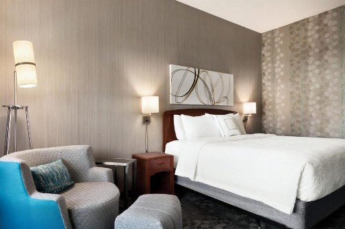 Courtyard By Marriott Salinas Monterey - image 17