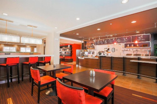 Courtyard By Marriott Salinas Monterey - image 34