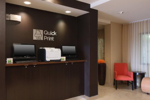 Courtyard By Marriott Salinas Monterey - image 40
