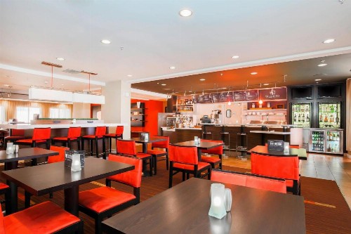 Courtyard By Marriott Salinas Monterey - image 44