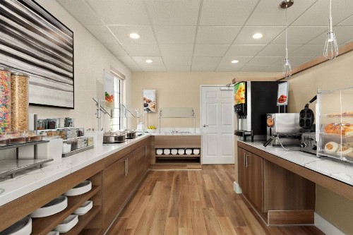 Residence Inn by Marriott Salinas - image 22