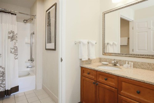 Residence Inn by Marriott Salinas - image 24