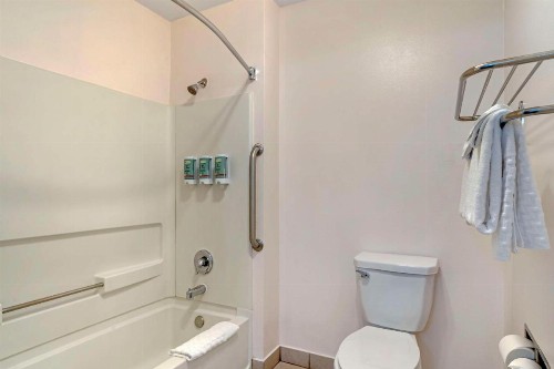 Best Western Salinas Monterey - image 11