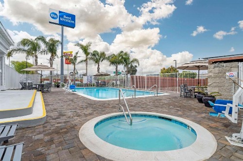 Best Western Salinas Monterey - image 17