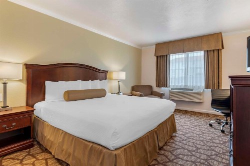 Best Western Salinas Monterey - image 27